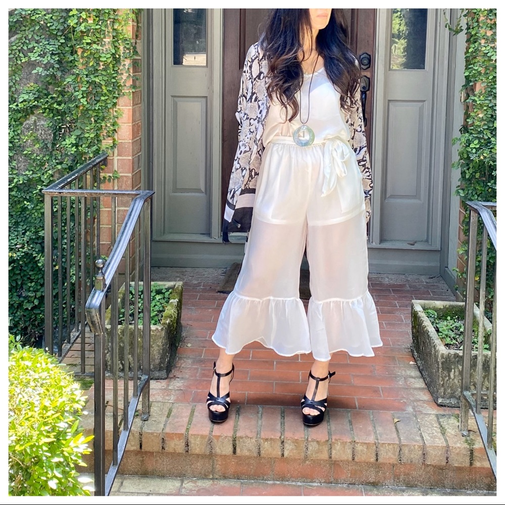 WHITE ANKLE JUMPSUIT WITH SIDE POCKETS - Picture 6 of 8